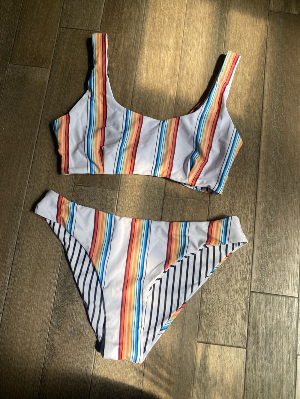SHEIN  Retro White Striped Bikini, rainbow colors, Size  l